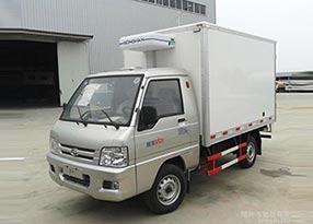 2.6米/-5度-福田驭菱1036厢式冷藏车