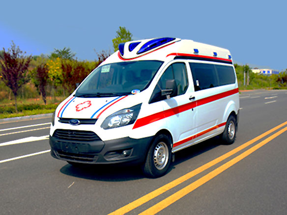 国五-柴油福特V362监护型救护车-CLW5032XJHJ5