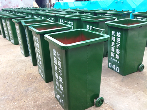 绥宁县武阳镇购买的100个环卫垃圾桶已发货